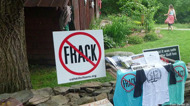 r-fracking-shirts-large570