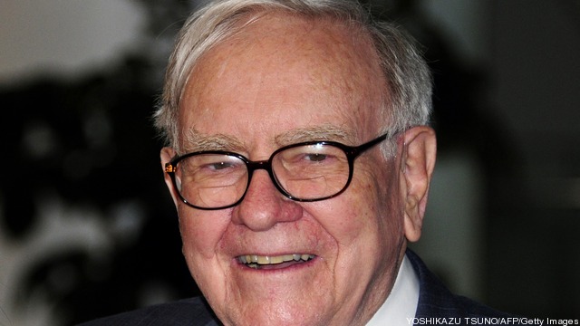 US billionaire Warren Buffett arrives at