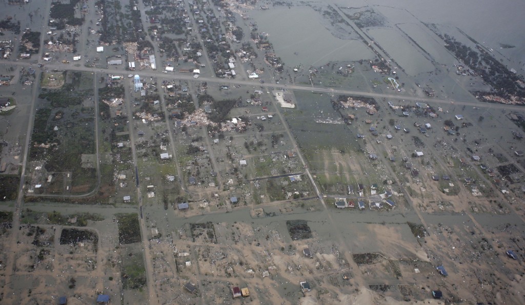 Texas Gulf Coast Cleans Up After Hurricane Ike