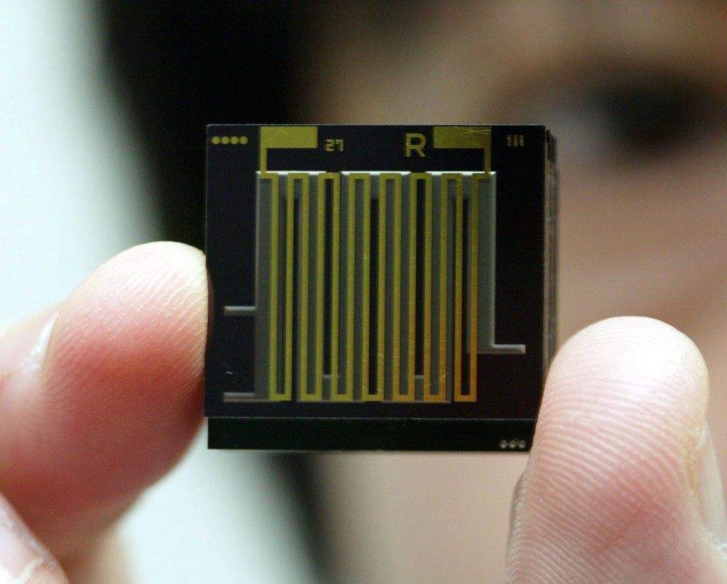 Casio Introduces World's Smallest Fuel Cell