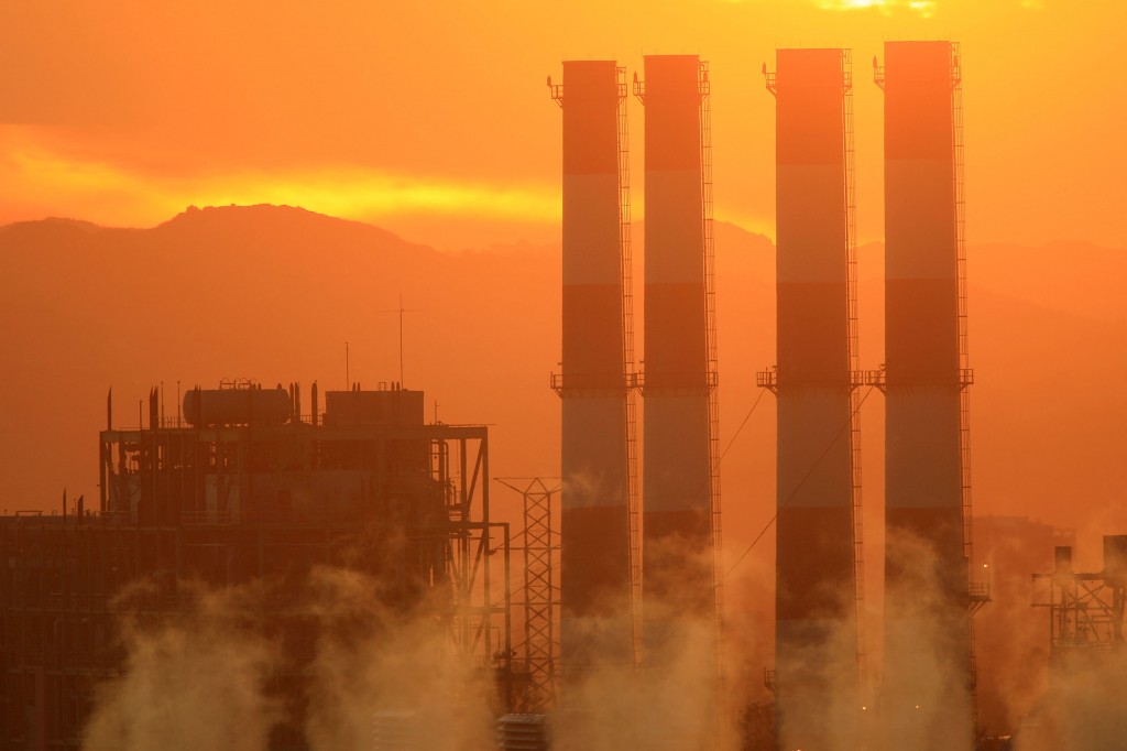 California Adopts Sweeping Plan To Combat Greenhouse Gas Emissions