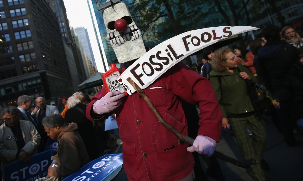 Environmental Activists Protest Keystone XL Pipeline Outside Obama Fundraiser