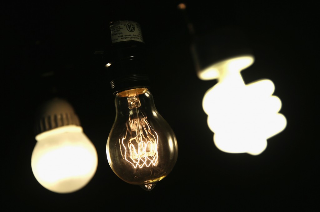 Popular Incandescent Bulbs Phasing Out In New Year