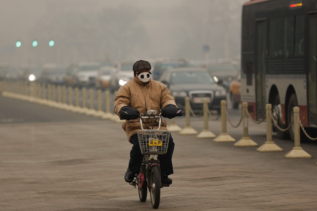 Beijing Enveloped In Heavy Smog