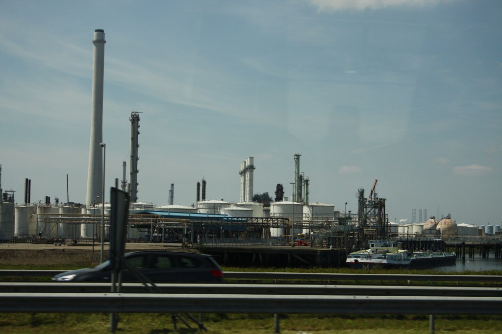 oil storage Netherlands