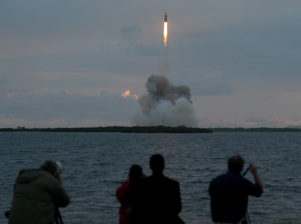 NASA's Orion Spacecraft Launches Unmanned Test Flight