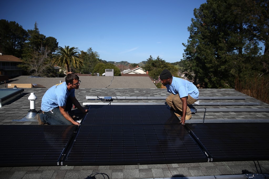 Government Report Cites Solar Industry Supports More Jobs Than Coal Industry