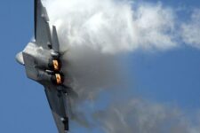 F-22s Used In Syria Strikes; Right Force, Right Time, Say Analysts