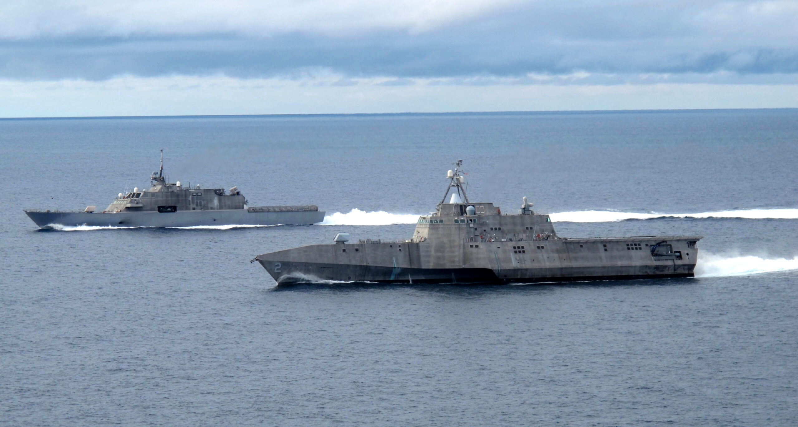 Navy Fights For 52 LCS After SecDef Cuts To 40: Presence vs. Warfighting