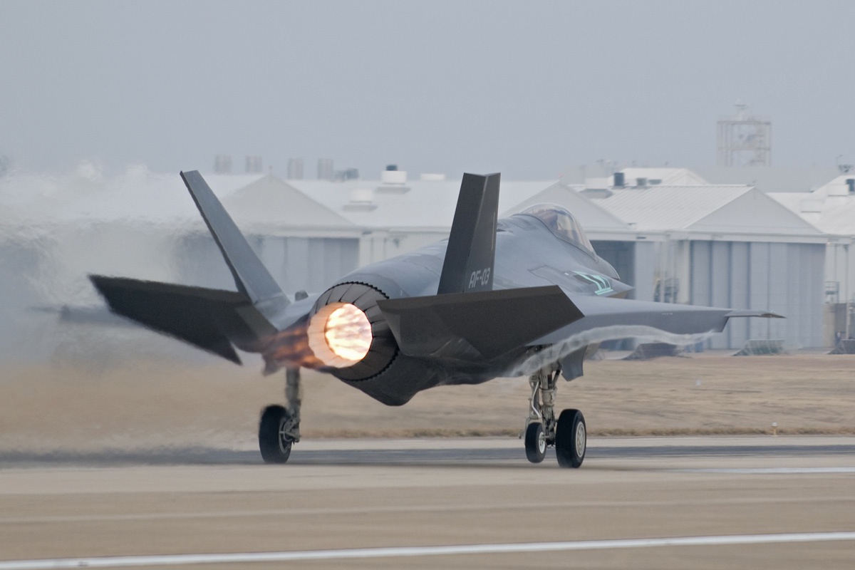 JSF Fire Looks Like ‘Isolated Event’; F-35As Stay On Ground