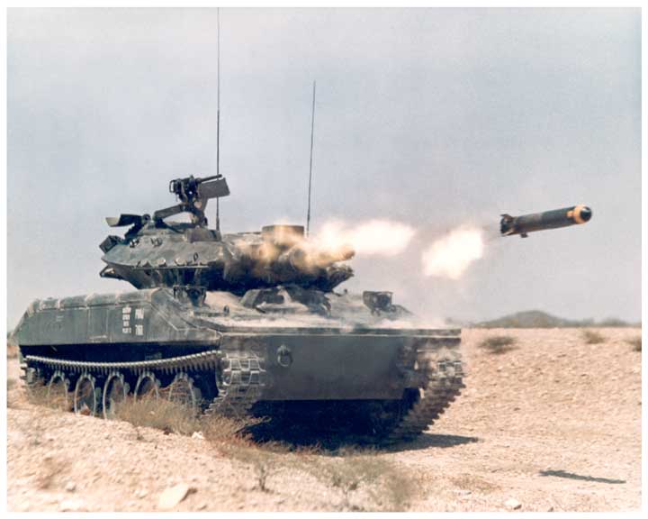 https://sites.breakingmedia.com/uploads/sites/3/2015/02/M551-Sheridan-firing-Shillelagh-missile.jpg