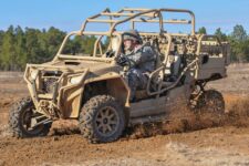US Airborne, UK Paras Give Thumbs-Up On Light Vehicles