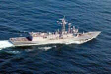 Anti-Aircraft Missile Sinks Ship: Navy SM-6