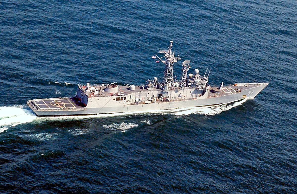Anti-Aircraft Missile Sinks Ship: Navy SM-6