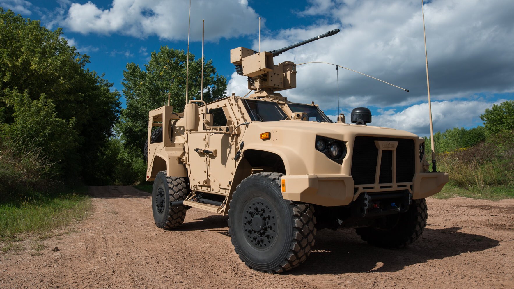 Oshkosh Defense to build another 1,600 JLTVs for the Army