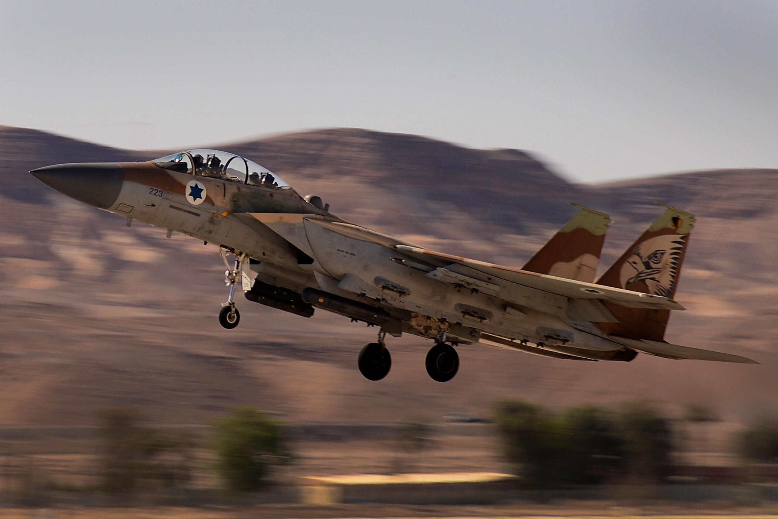 Israel Keeps Eyes On F-35Bs; Lockheed-Boeing Battle It Out For Fighters, Choppers