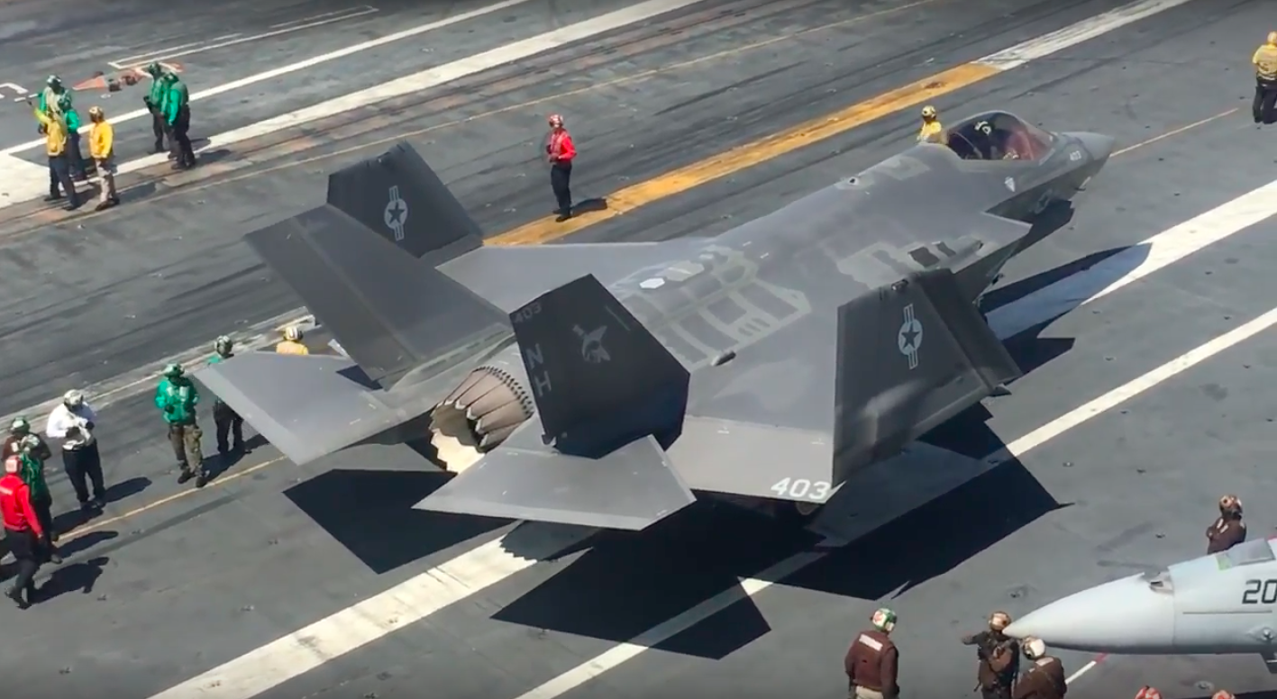 F-35C Joins Integrated Carrier Ops; Refueling Mishap: Videos Etc. -  Breaking Defense