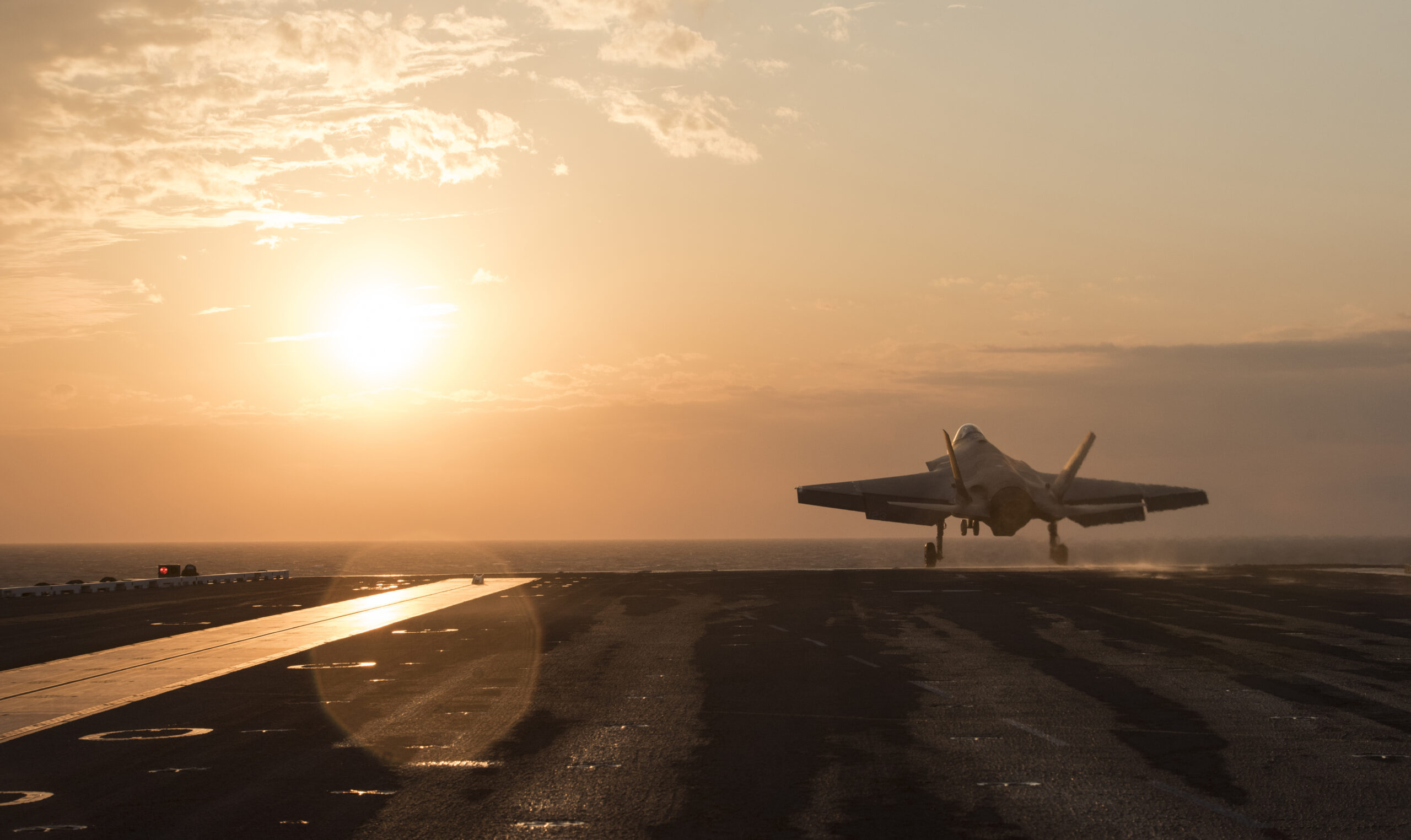 Ford Aircraft Carriers Not Ready For F-35s, So Aging Vinson Gets The Call