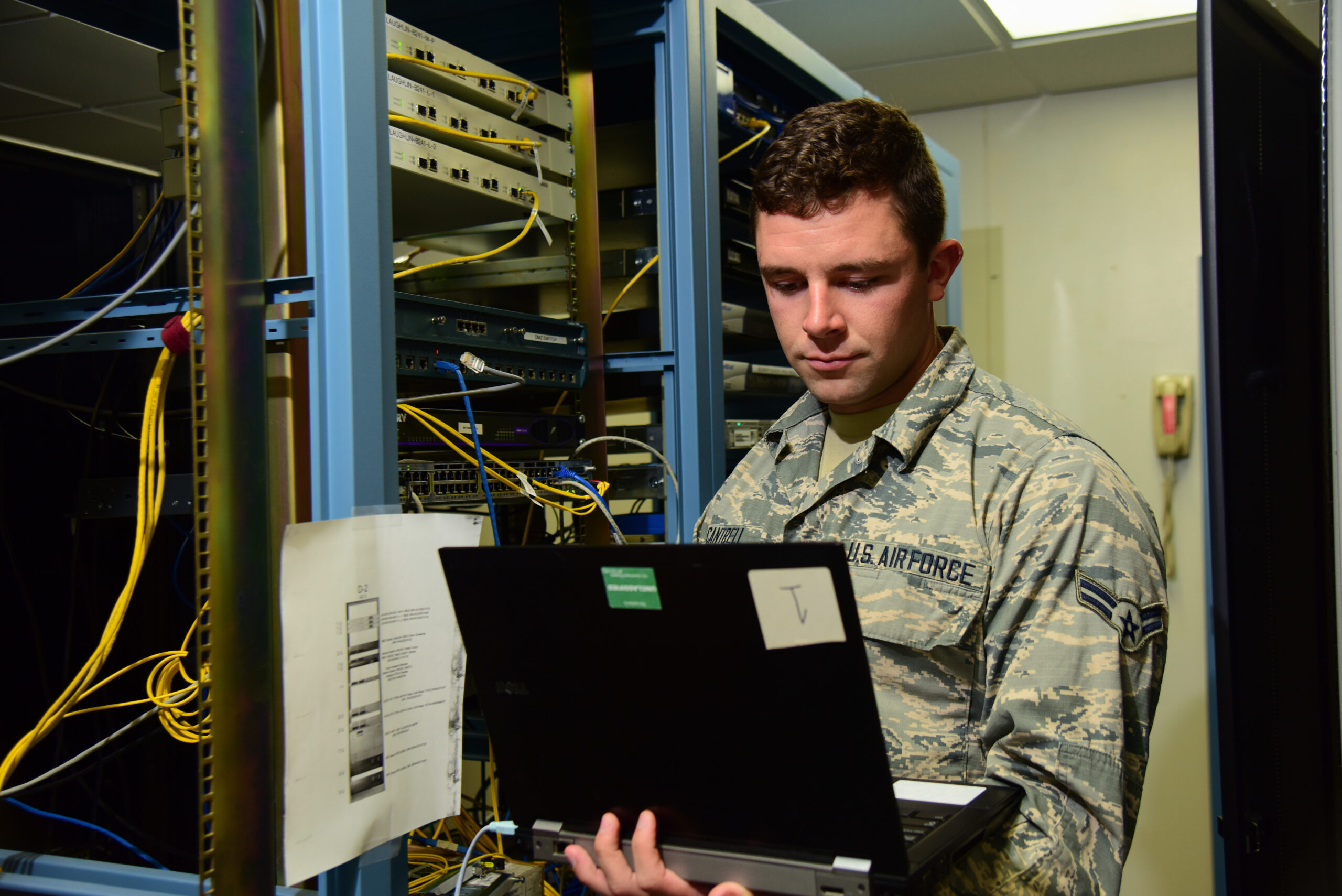 Air Force Takes First Step Toward Commercial Internet Services