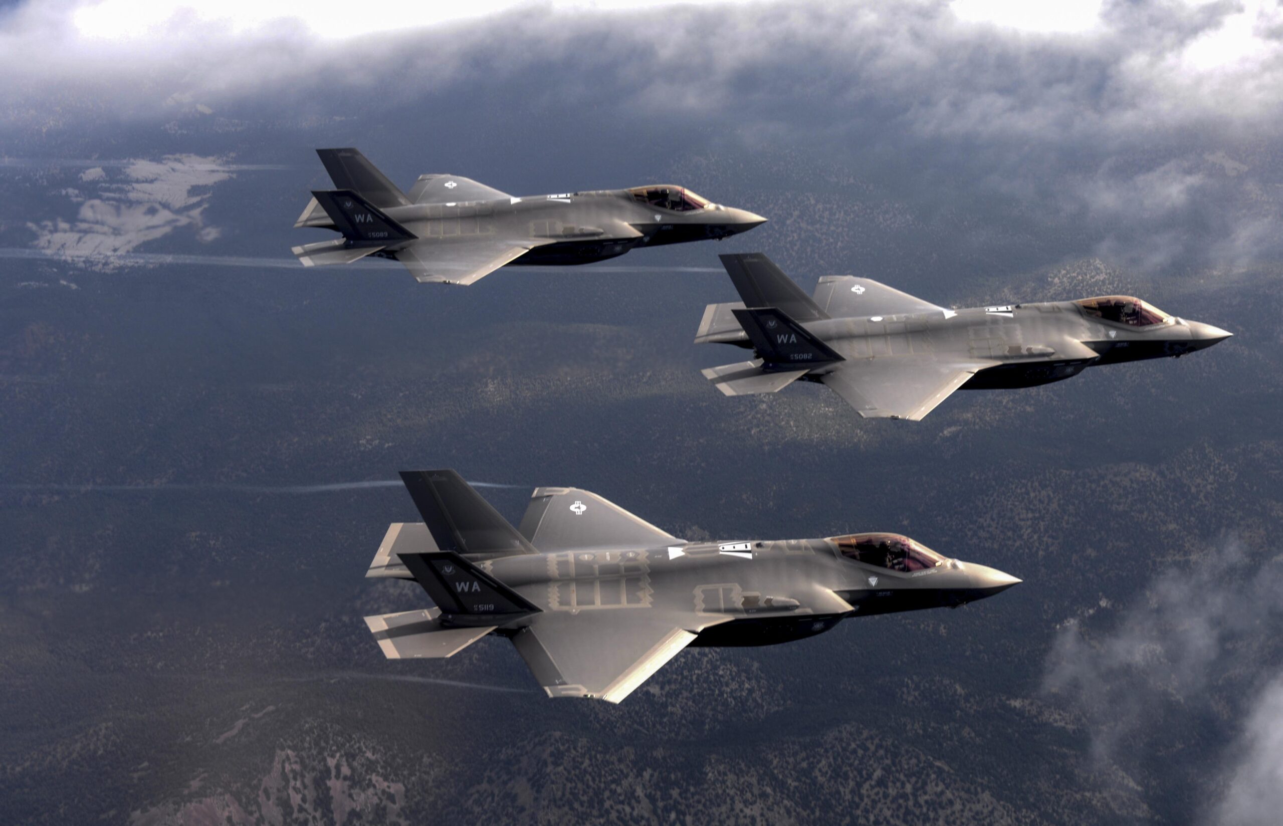 AF Tests F-35, Stealth Fleet For Integrated Electronic Warfare