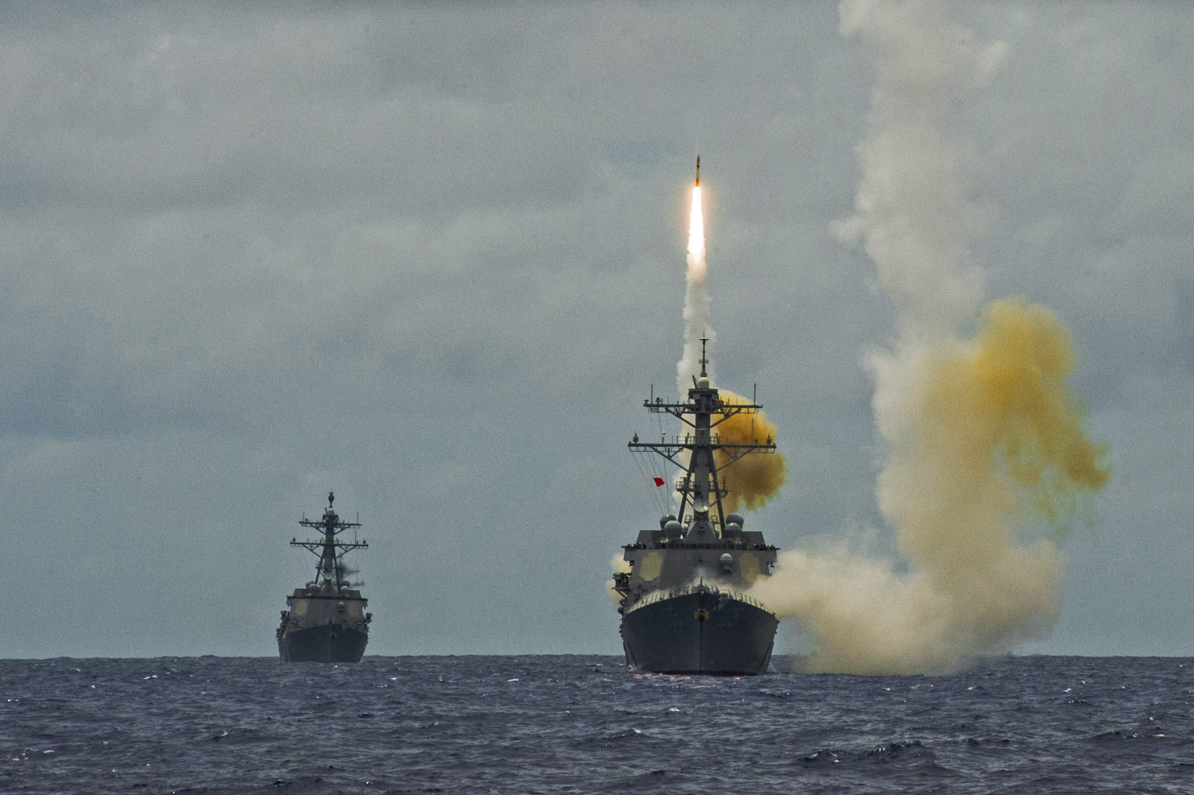 House Approps Restores 2nd Destroyer; Cuts Sea-Launched Nuke Cruise Missile
