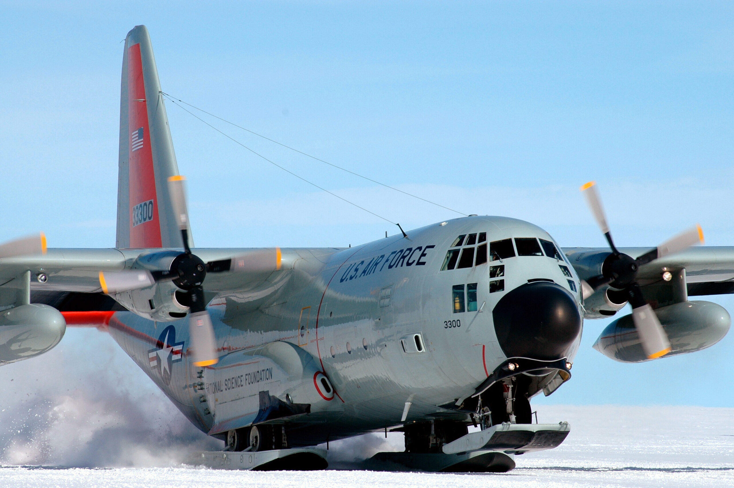 Eye On Arctic, Congress Pushes More C-130Js; Including Ski Planes