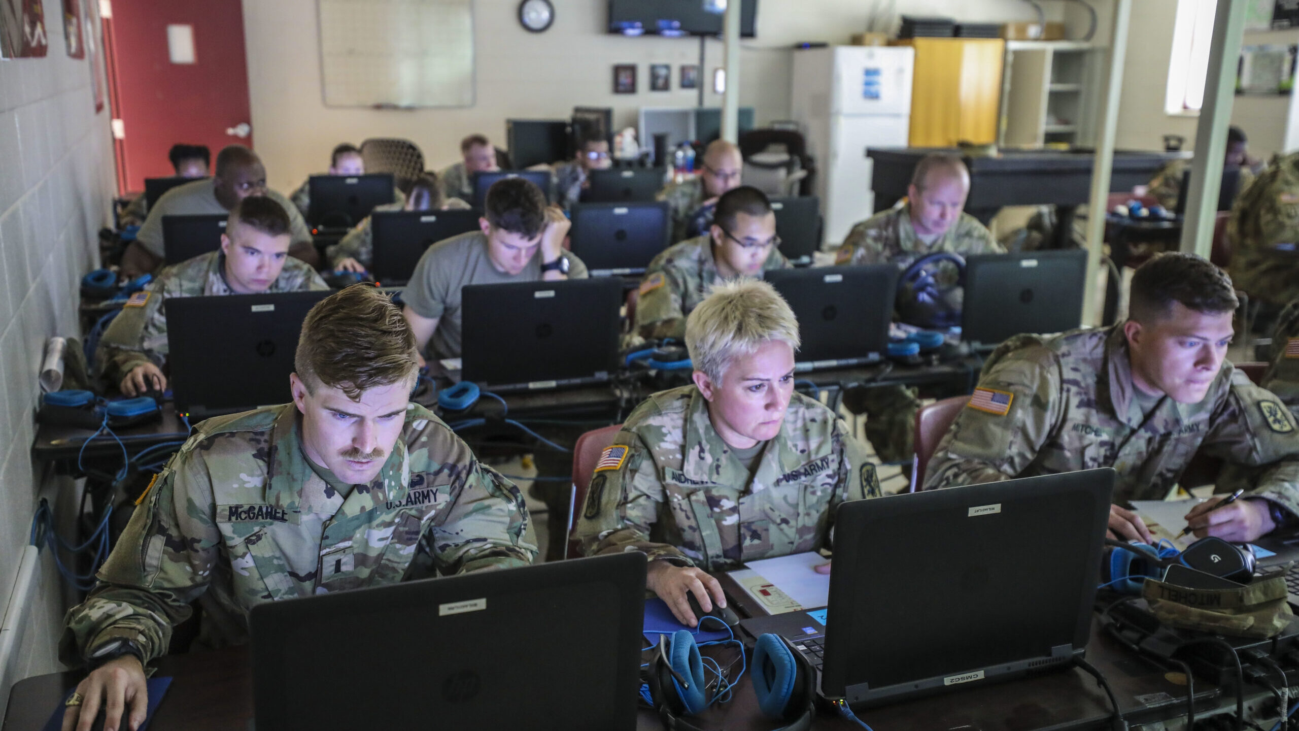 To Aid Digital Transformation, Army Eyes ‘One Cloud’ And Faster Acquisition