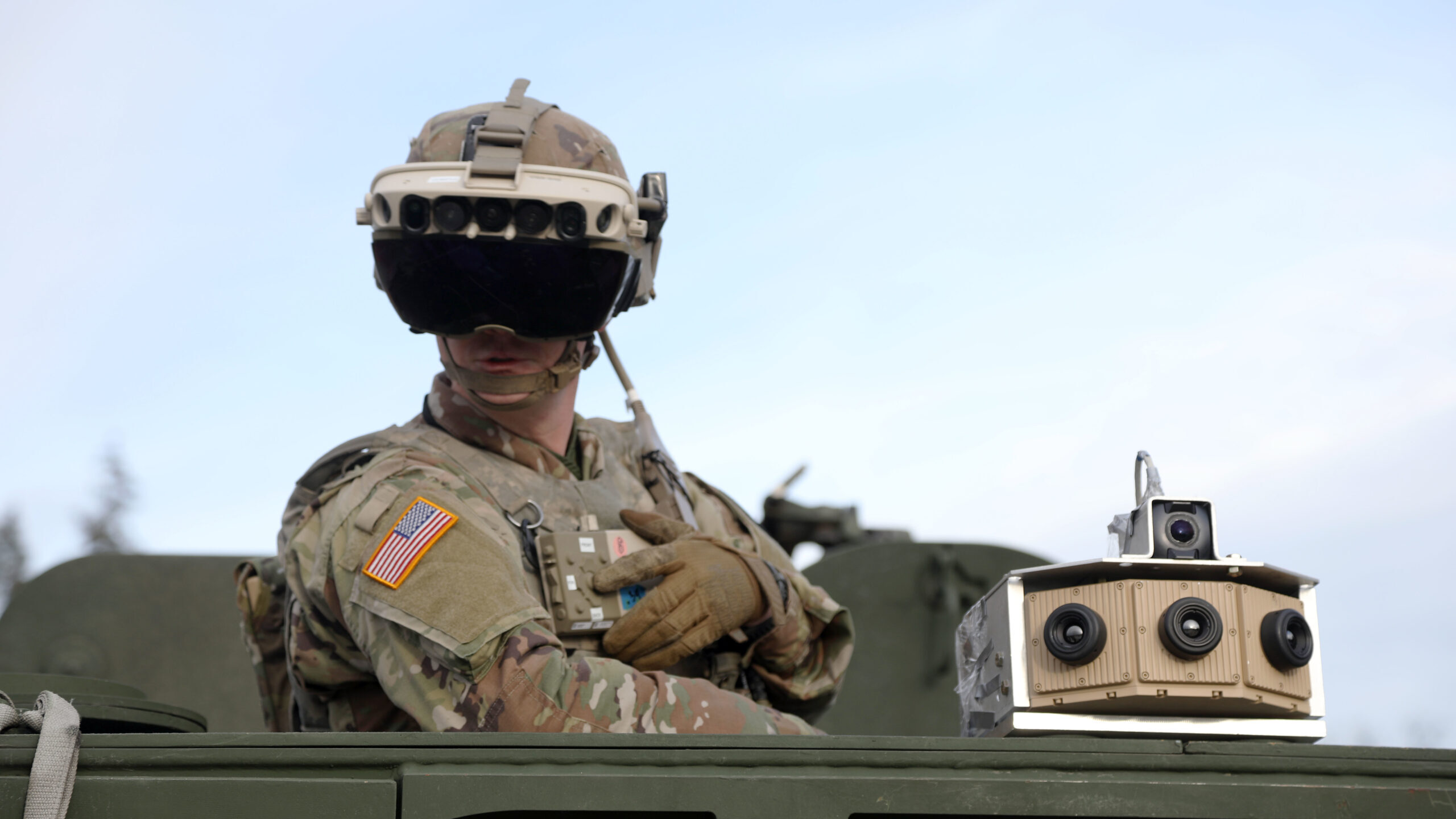 Army Delays Operational Test Of Microsoft Augmented Reality Goggles