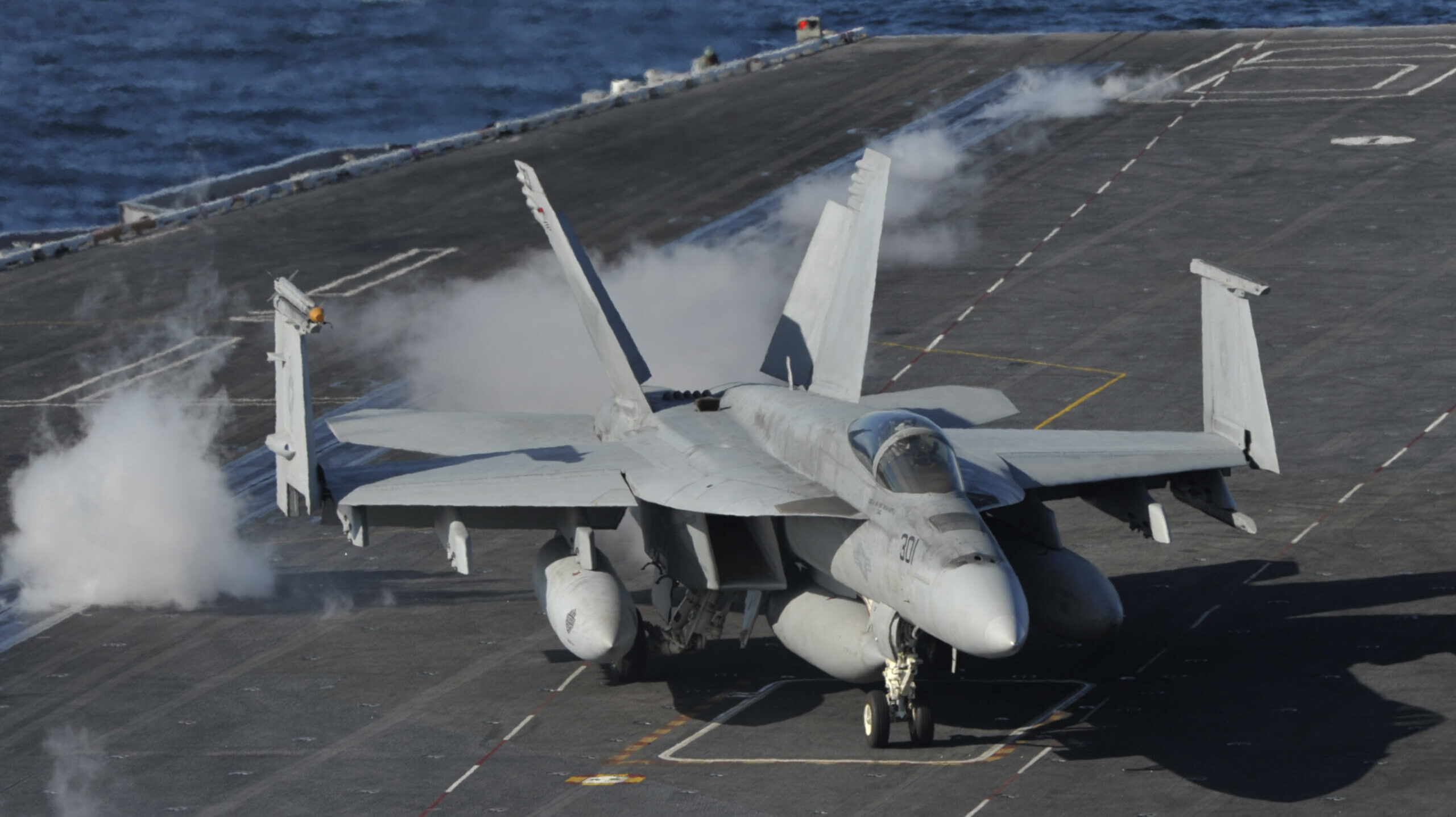 Navy air boss has new aircraft readiness targets to hit