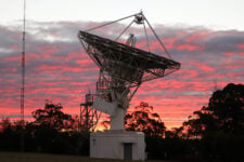 JP 9102: Australia opens bidding on its biggest space contract ever
