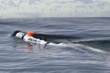 Navy moving ahead with HII for small UUV program