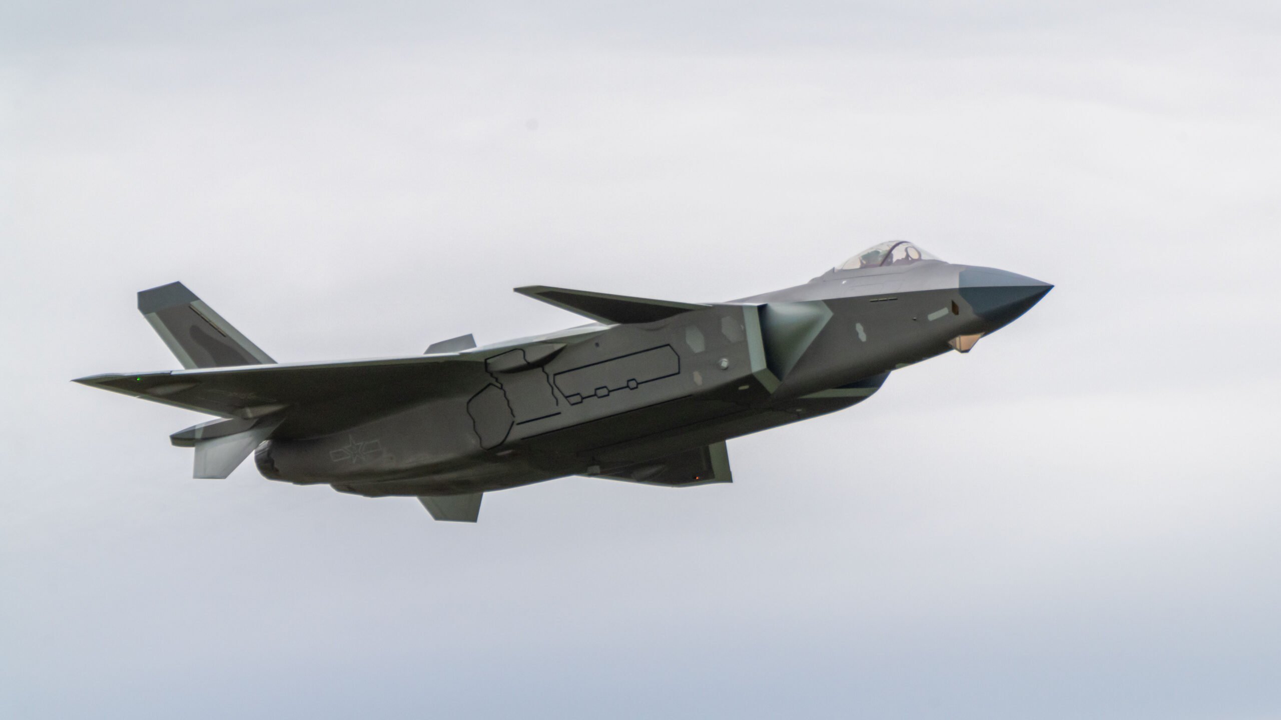 China’s J-20 fighter seems to have a new homegrown engine, after years of struggle