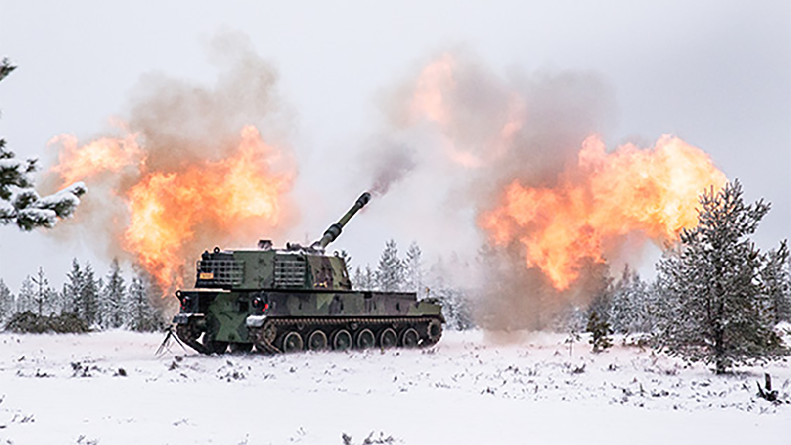 Norway bulks up artillery with new K9 howitzer agreement, tank contract set for year end
