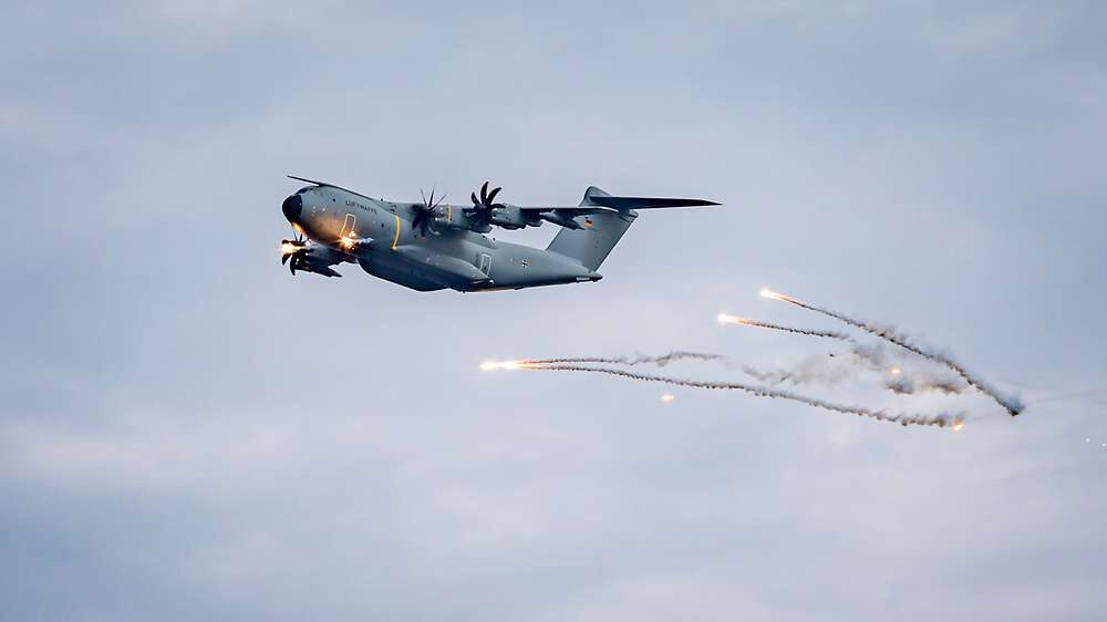 a400m-flares