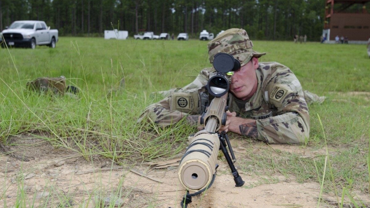 Barrett sniper rifle MK-22