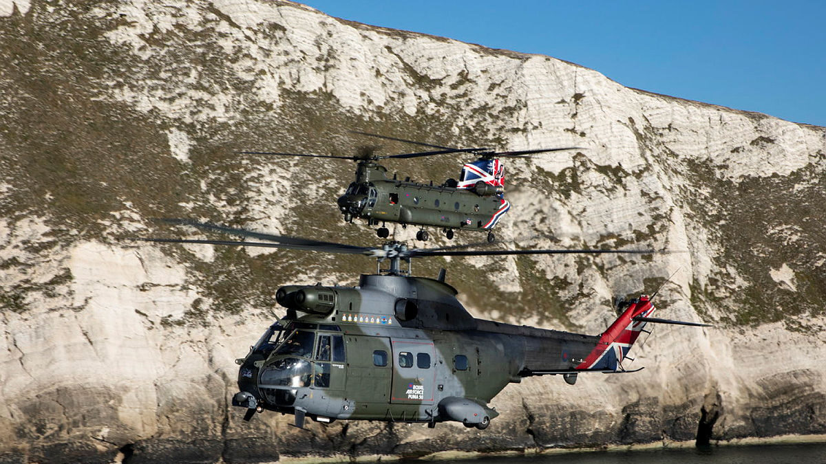 UK invites industry bids for New Medium Helicopter, sets 2025 contract date
