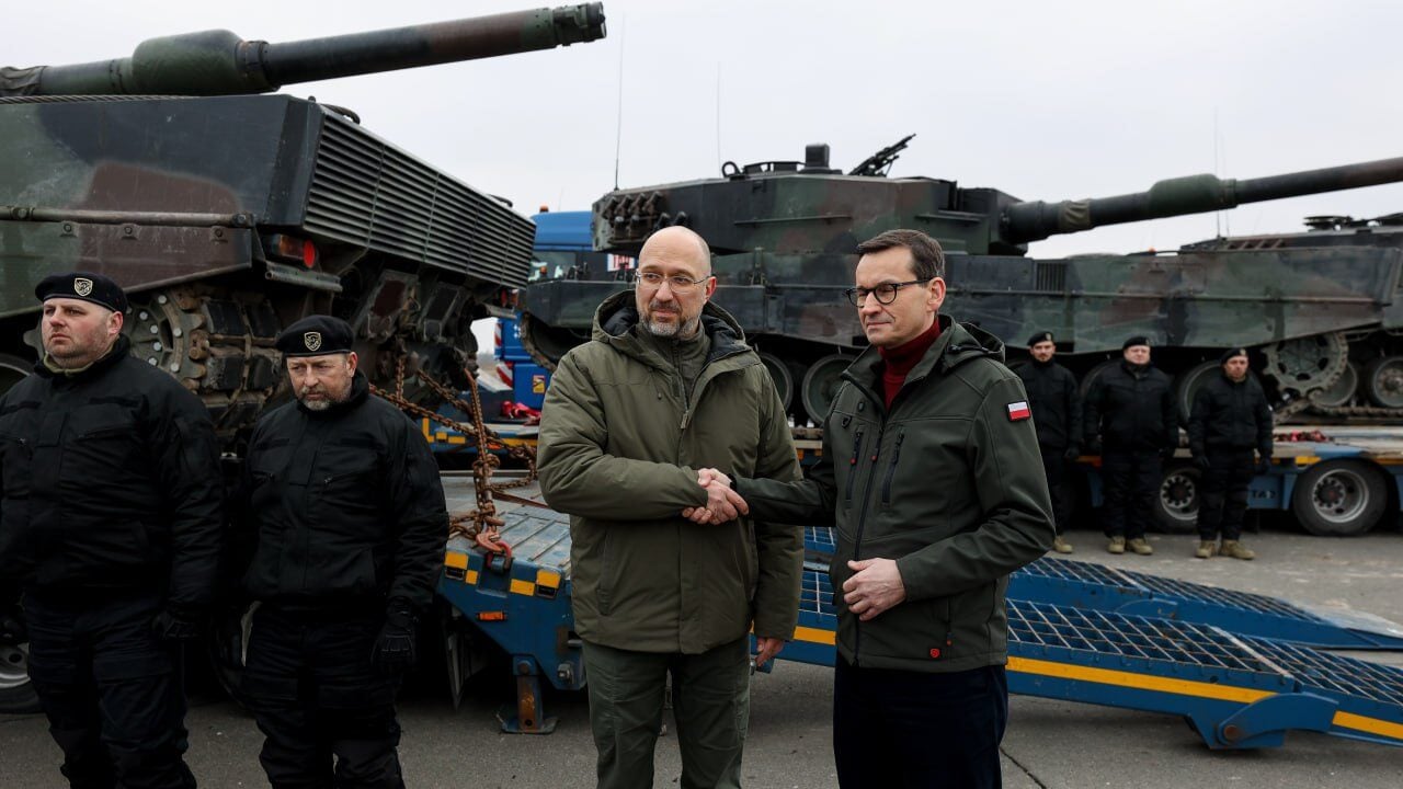 What is a 'main battle tank,' and how will Ukraine use them? - Breaking  Defense