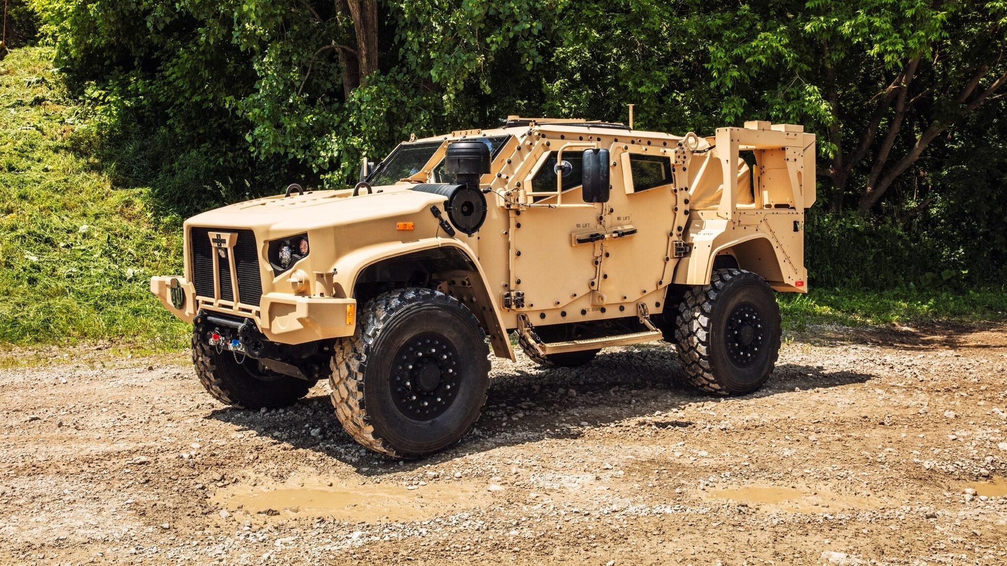 AM General wins Army’s JLTV recompete, deal valued up to $8.6 billion