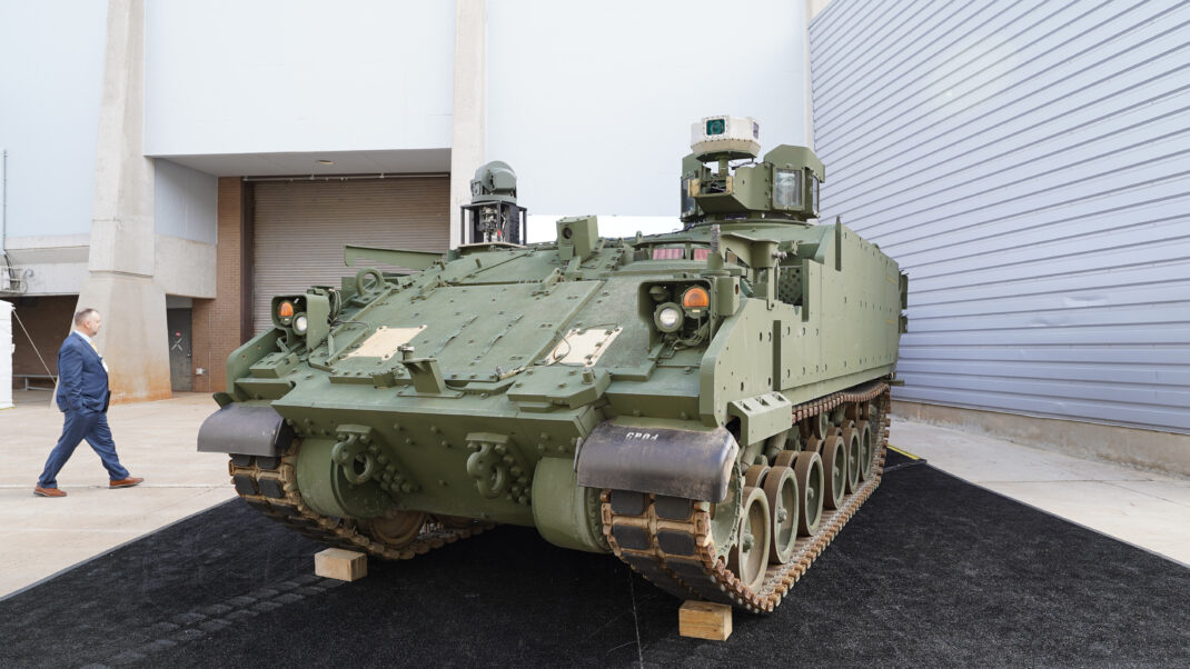 The sights of AUSA Global Force day 2 [PHOTOS] Breaking Defense