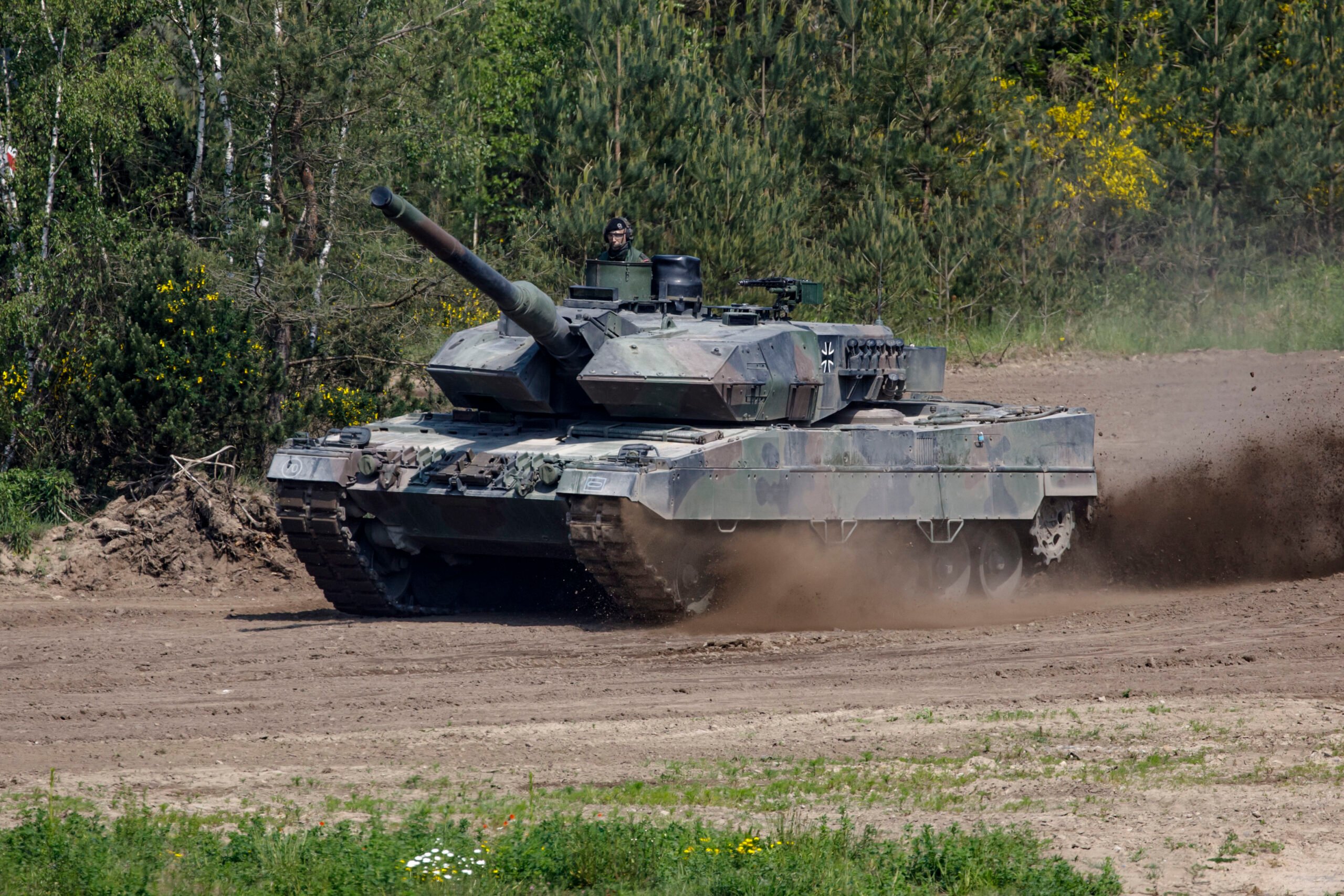 At Least 500 K2PL Main Battle Tanks to be Produced in Poznań