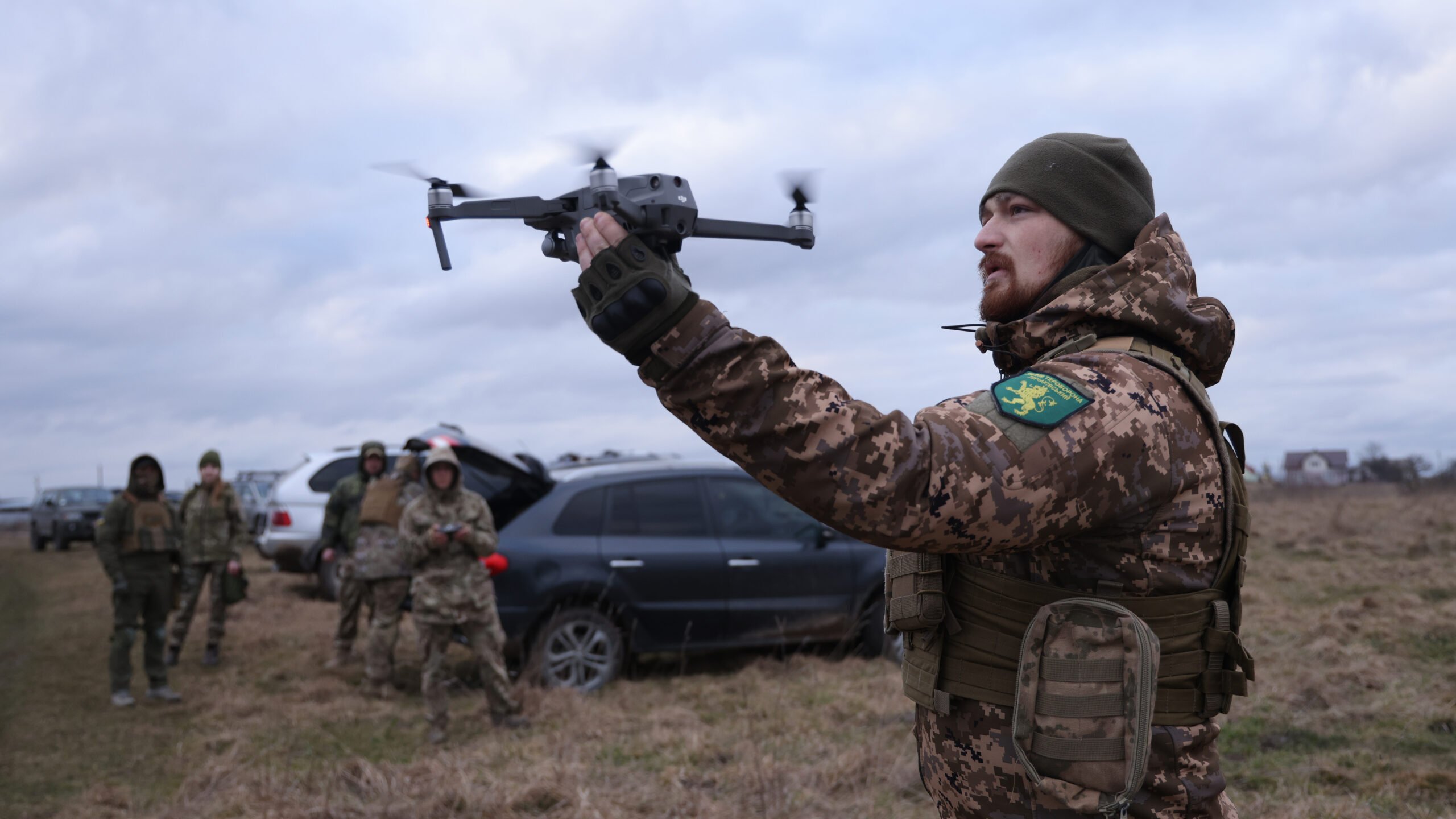 Dumb and cheap: When facing electronic warfare in Ukraine, small drones’ quantity is quality