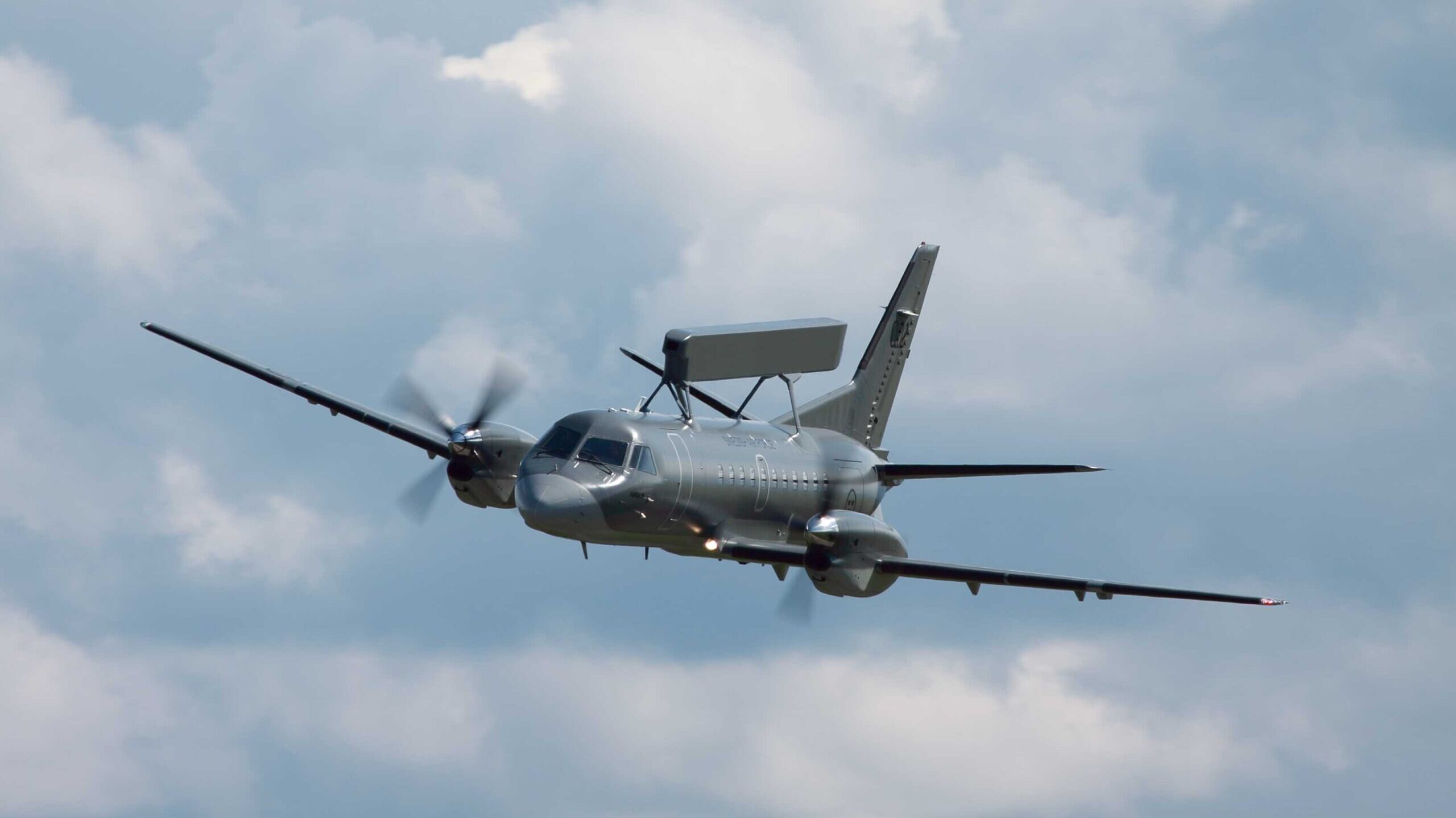 Polska inwestuje we wczesne ostrzeganie za pomocą 2 szwedzkich samolotów, oczy aerostatu