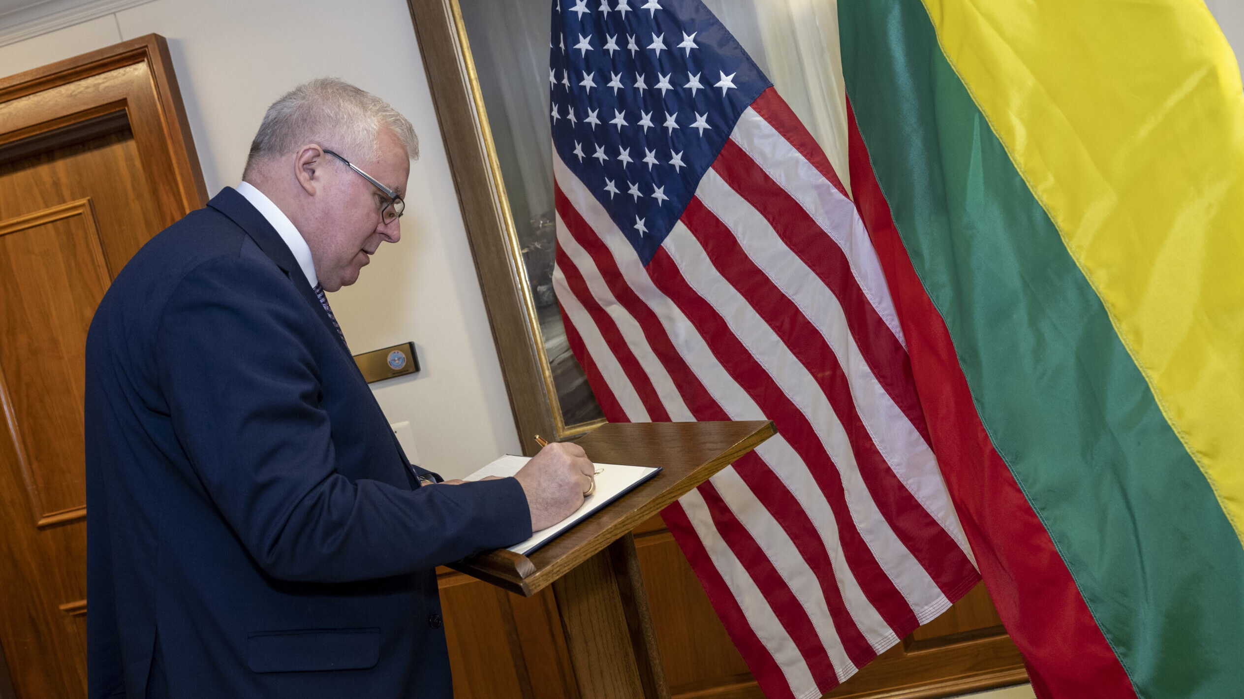 Secretary of Defense Hosts Lithuanian Defense Minister