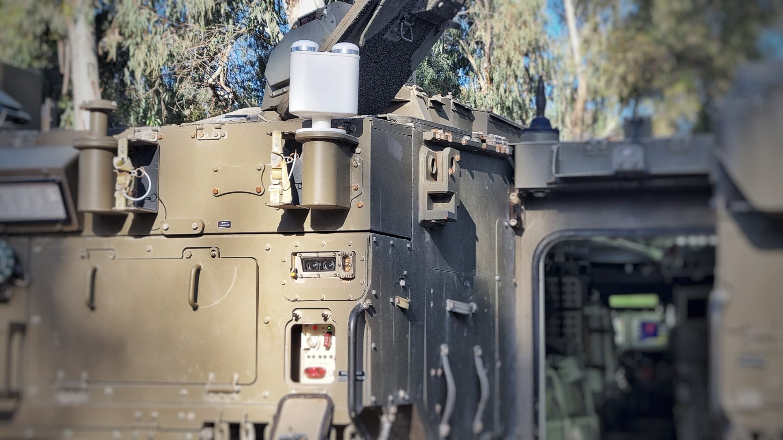 Regulus Cyber unveils Ring ARM-V, an EW system to protect vehicles and troops from drones