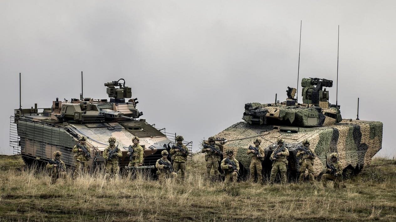 Redback and Lynx vehicles Credit- Australian Defense Force