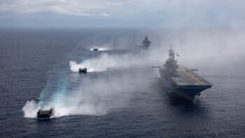 Marine Commandant says new amphib readiness memo will ‘outlast’ him, CNO