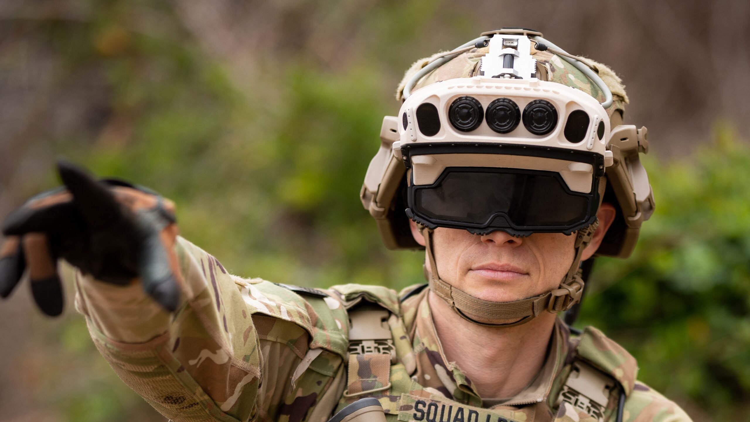 Army’s pricey IVAS goggles meet a training obstacle: Doors