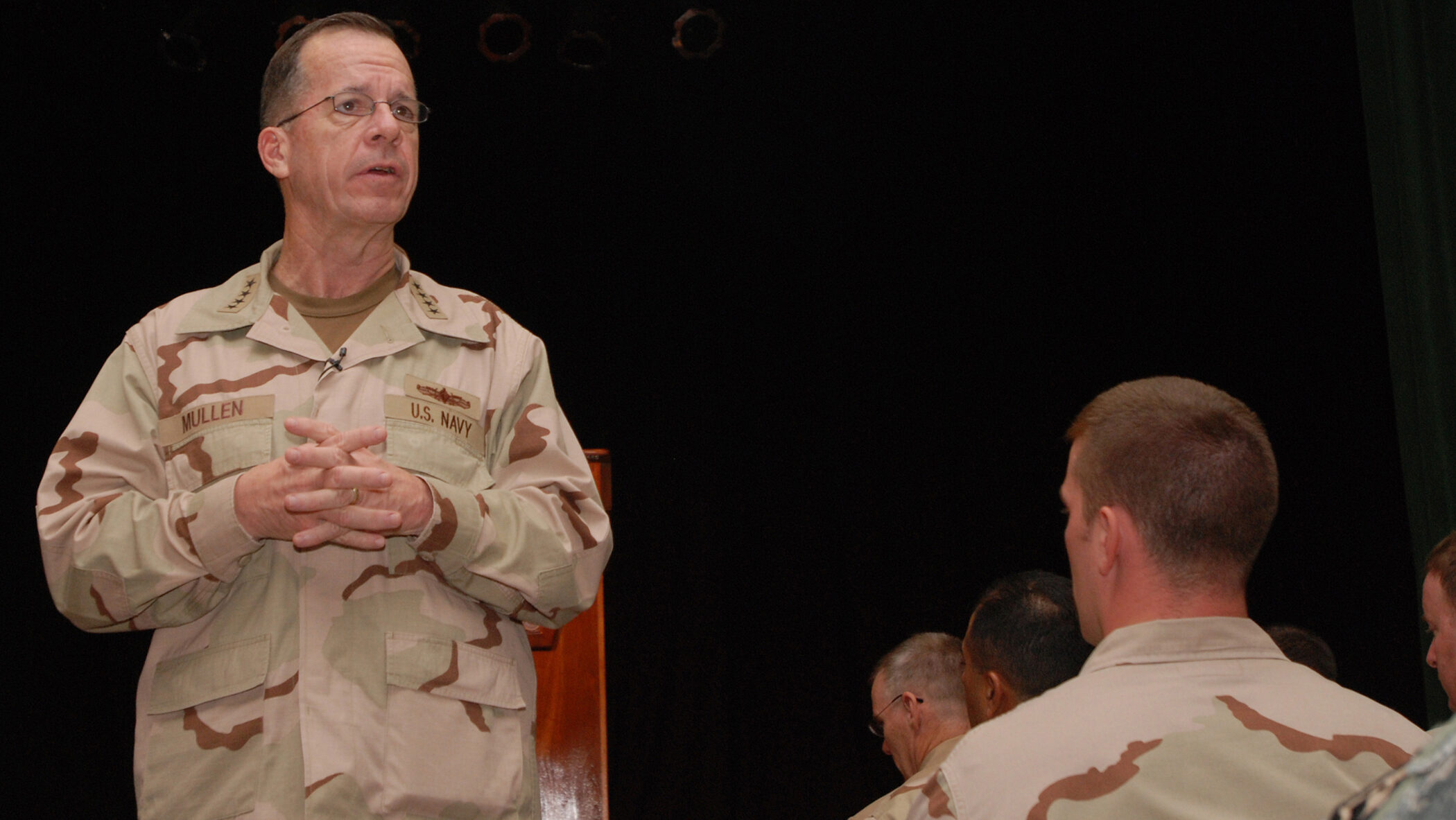Guantanamo Mission Mitigates Global Risk, Mullen Says