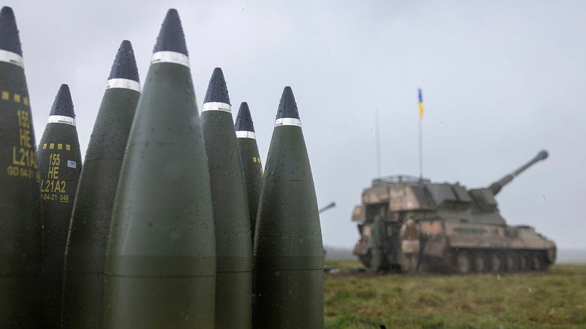Captured Russian weapons, an ammo crisis and a new NATO ally: 5
