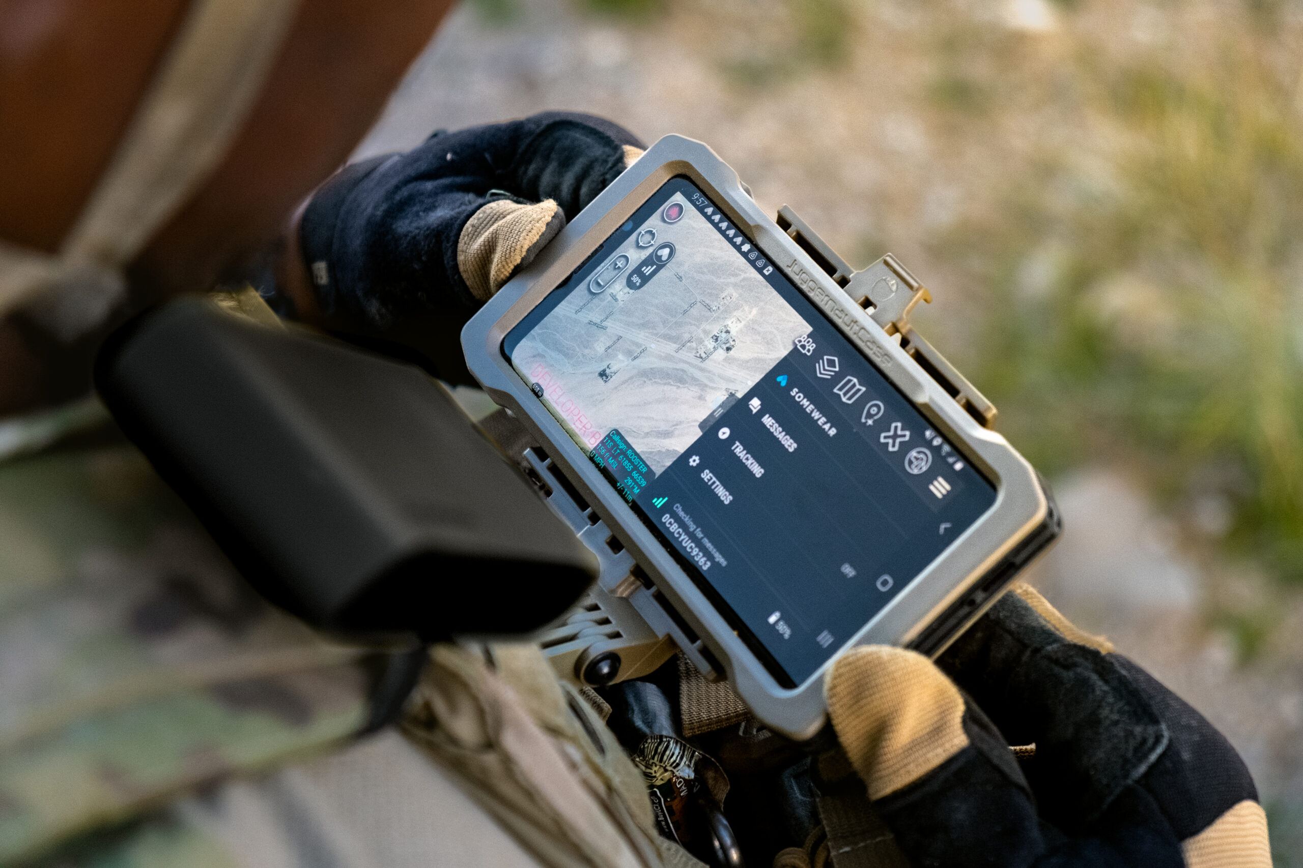 Node includes the Somewear Grid software platform to make sure that the operator can maintain situational awareness and communications in any environment. (Photo courtesy of Somewear)